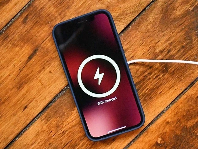 枣强苹果手机维修分享iPhone 12可以随便充电吗 